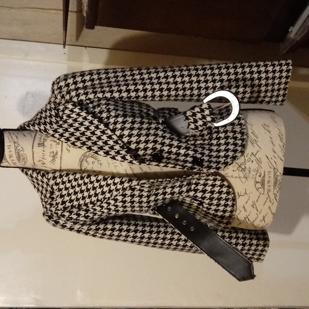 VIntage Suit Jacket - Picture 4 of 5